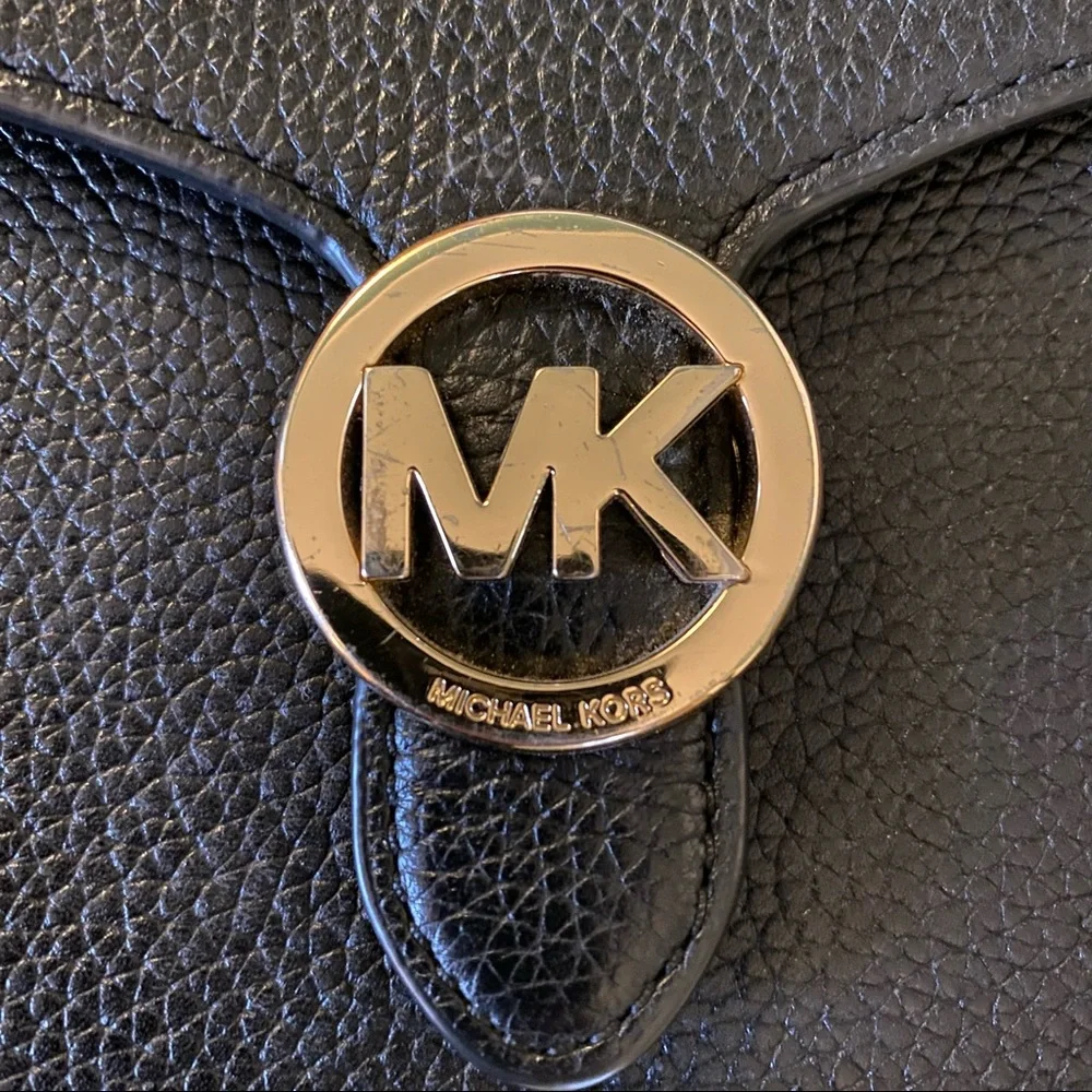 MICHAEL KORS Vanna Leather Crossbody / Shoulder Bag